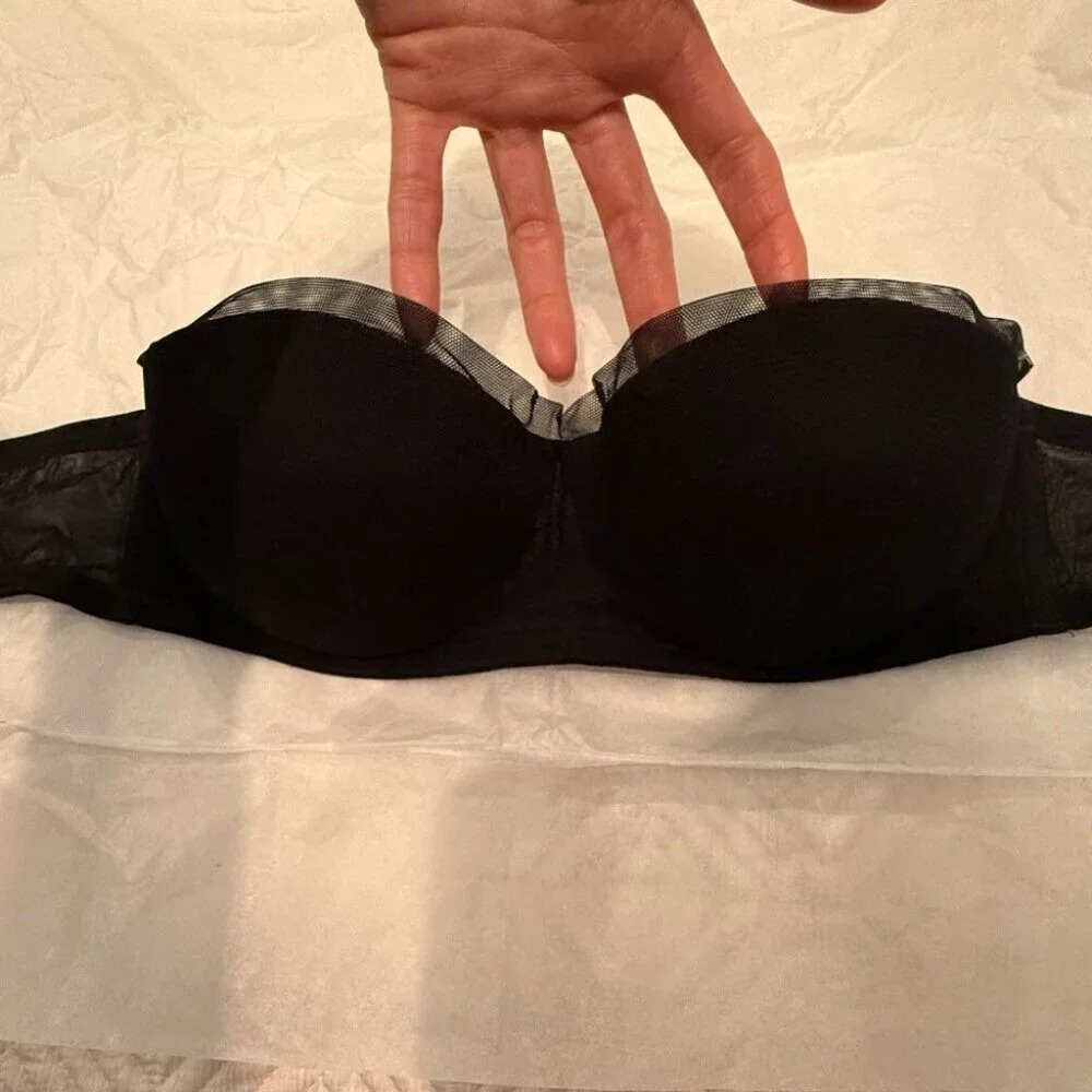 Black Strapless Padded Bra with Mesh Detailing, La Perla, B34